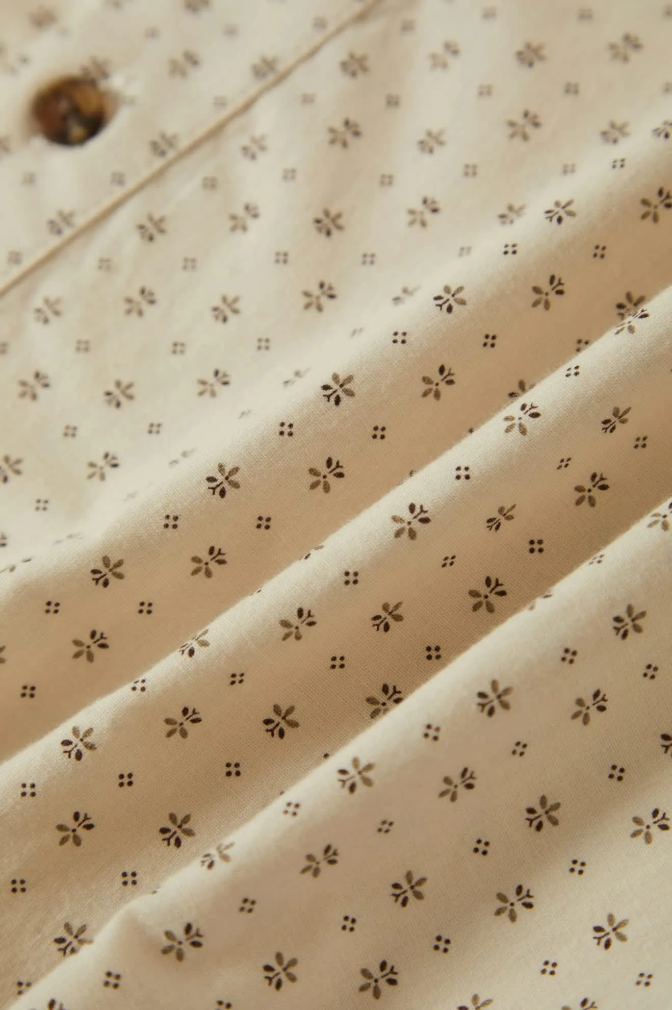 Charter Print S/S Shirt - Off White/Micro Floral