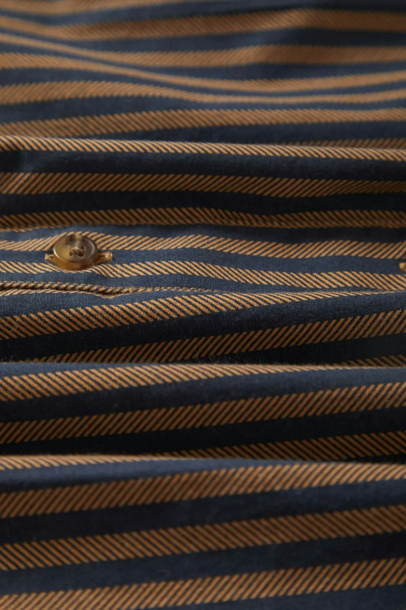 Charter Print S/S Shirt - Washed Blue/Sunnaked  Stripe