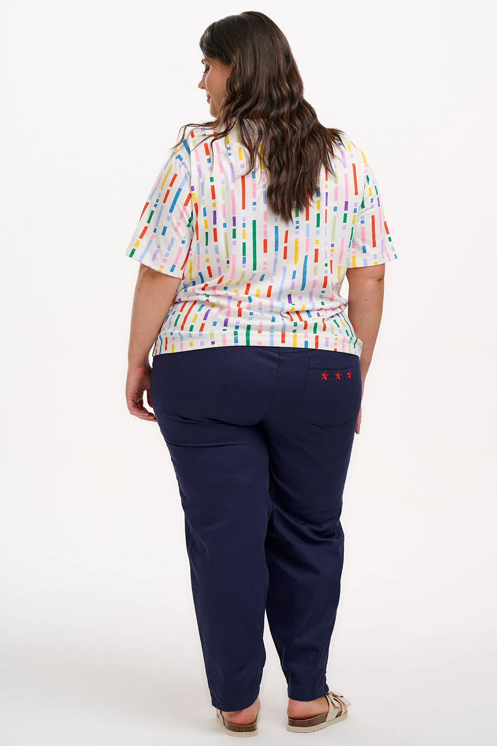 Kinsley Relaxed T-Shirt - Off White. Broken Lines