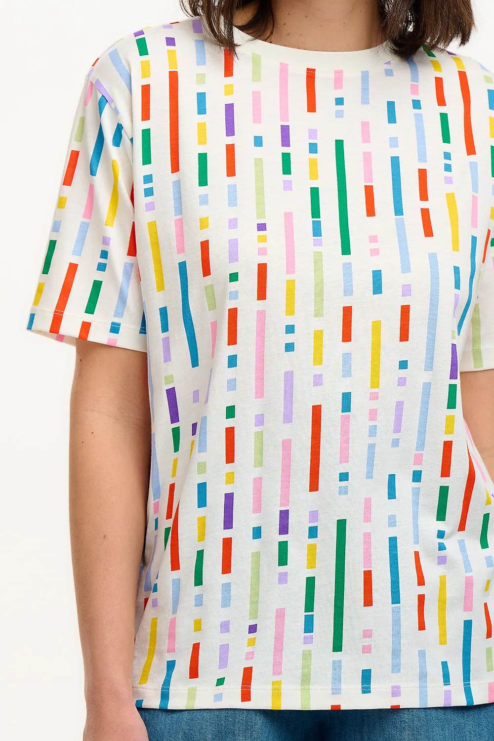 Kinsley Relaxed T-Shirt - Off White. Broken Lines