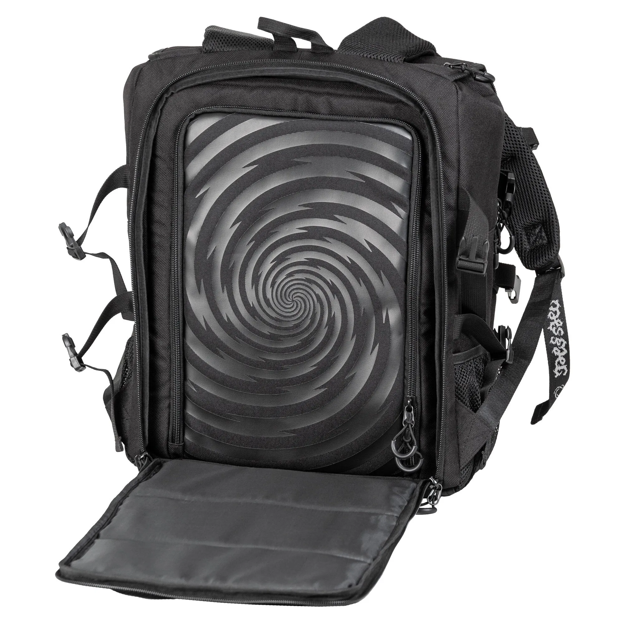 Mesmer Skate Bag - The crossover