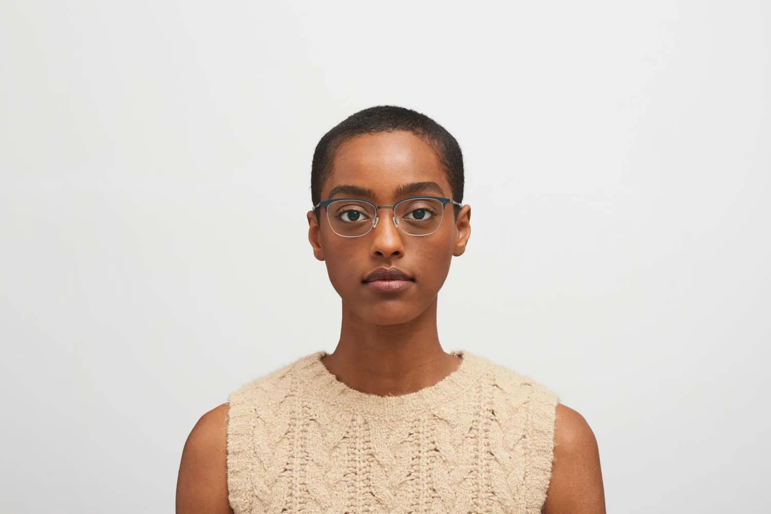 Mykita Hollis