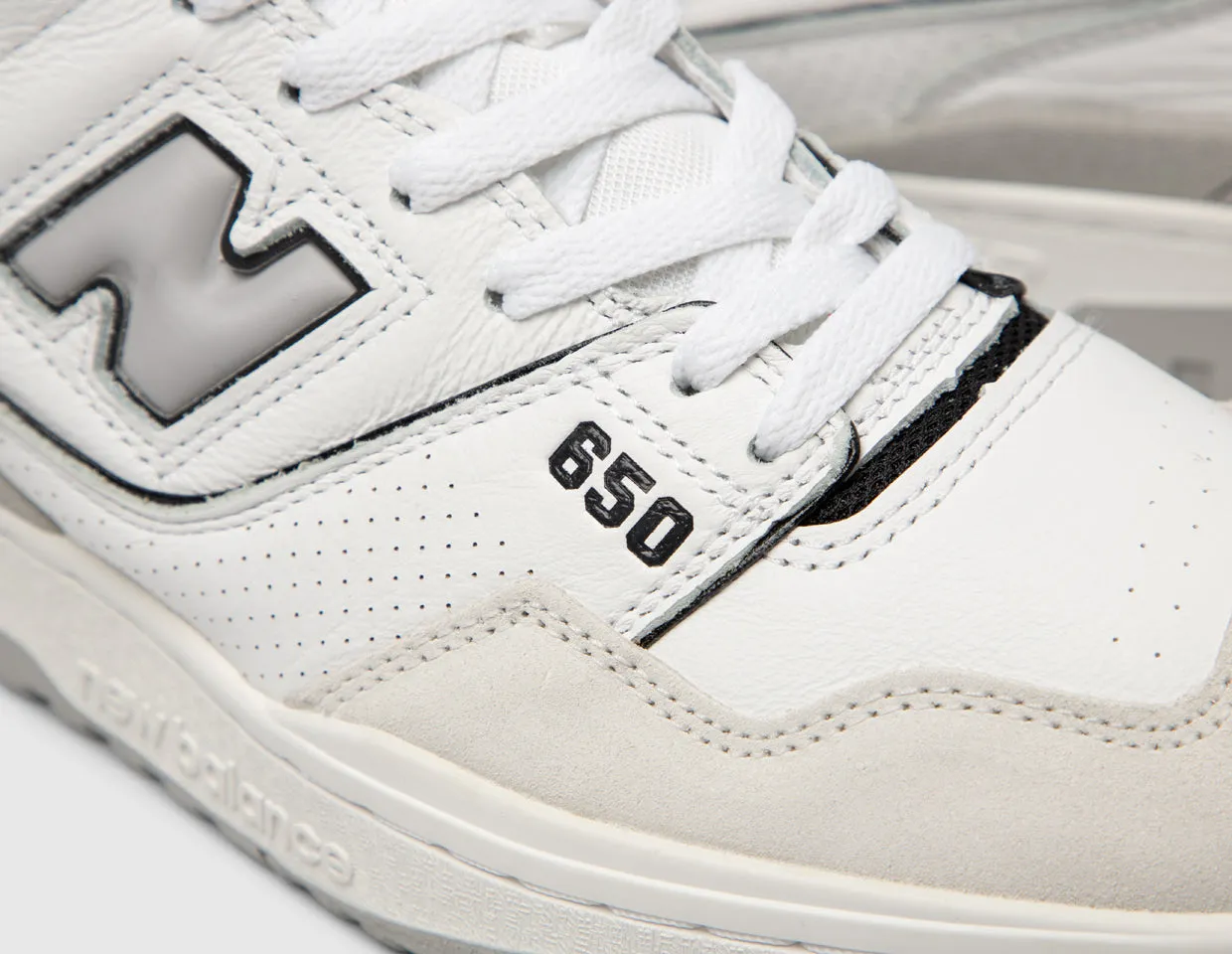 New Balance BB650RWH White / Black