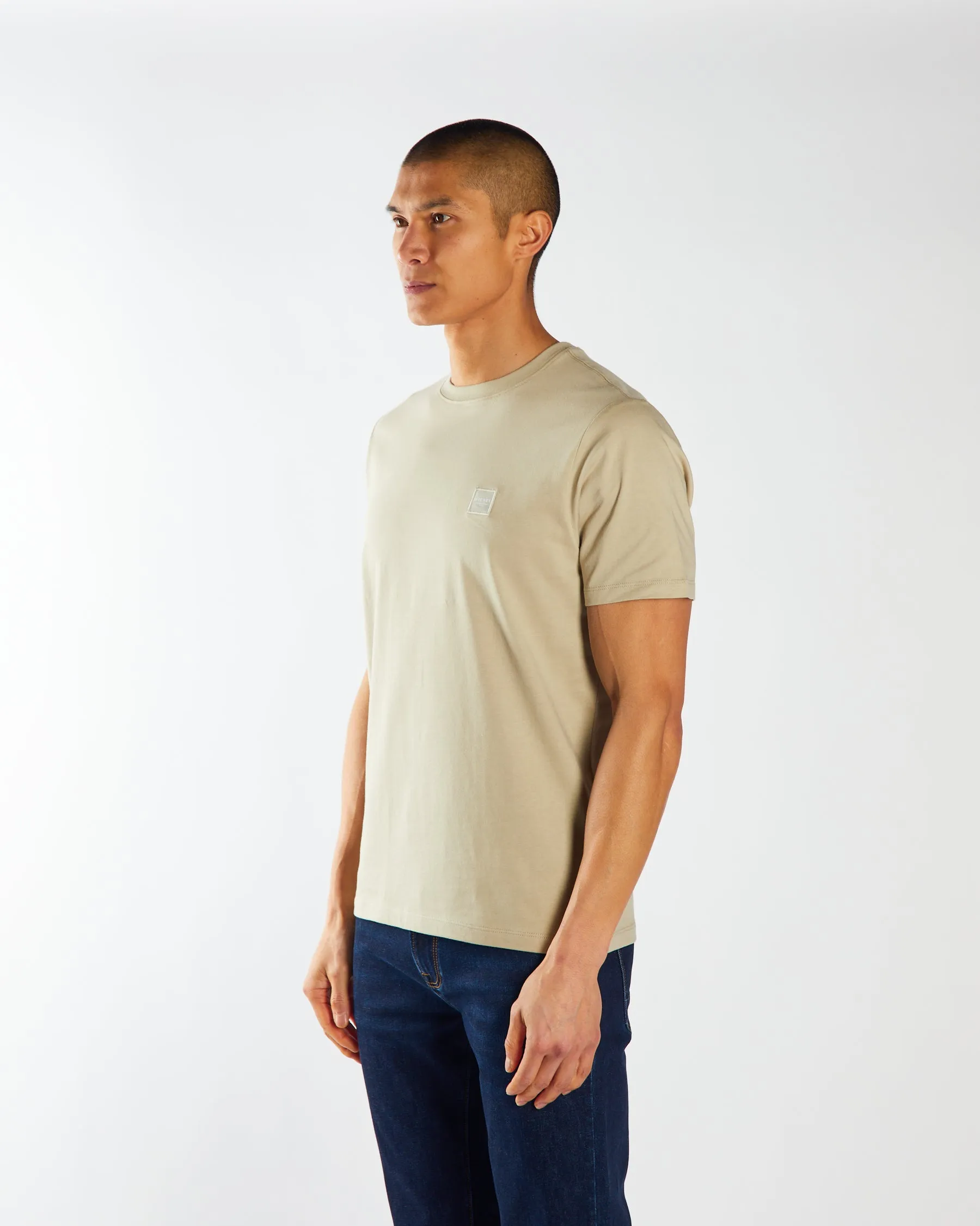 Reed Tee Abbey Stone