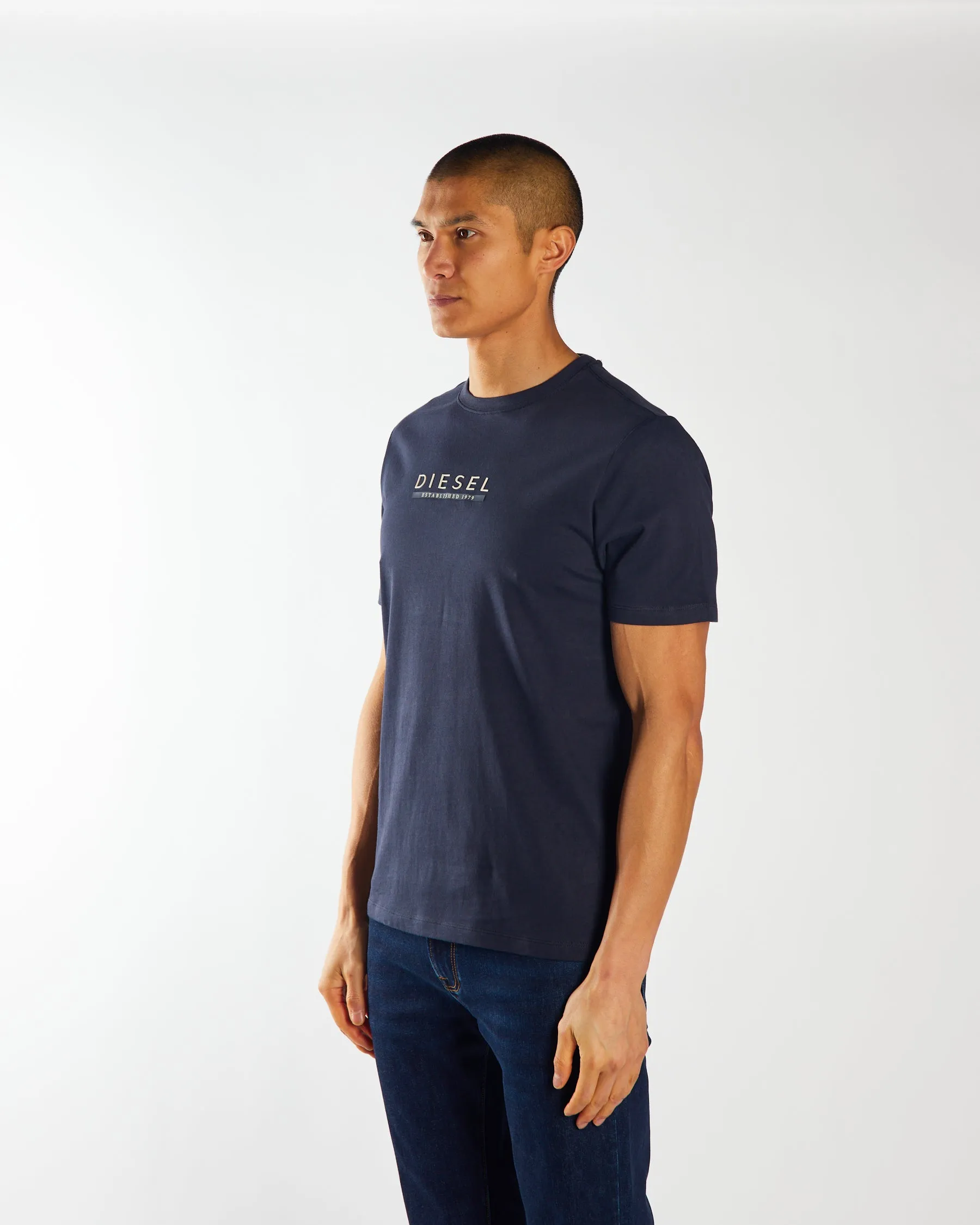 Rylan Tee Salute Navy