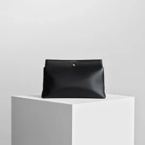 TRIPLEX CLUTCH | black leather with gold