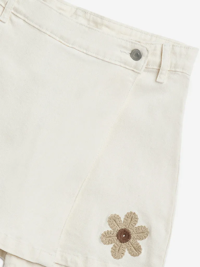 Y&F Kids Off-White Floral Embroidered High-Rise Denim Skort